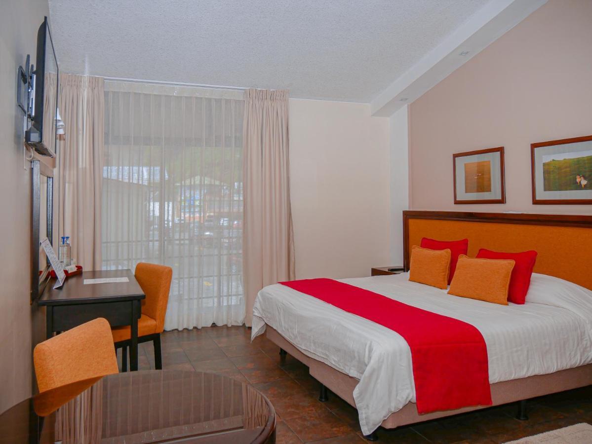 Sangay Spa Hotel Banos  Luaran gambar